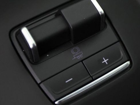 Used 2026 GMC Sierra 2500 Denali Ultimate image 29