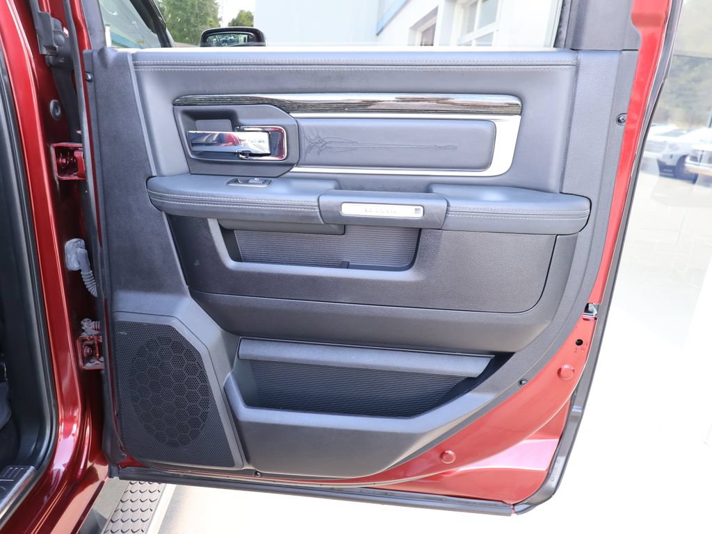 Used 2017 RAM 2500 Limited AWD/4WD image 35