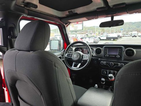Used 2020 Jeep Gladiator Sport w/ Trailer Tow Package image 10