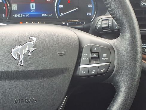 Used 2022 Ford Bronco Sport Outer Banks w/ Tech Package AWD/4WD image 11
