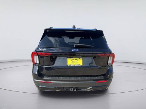 Certified 2026 Ford Explorer ST-Line w/ ST-Line Street Pack RWD image 12