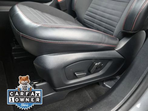 Used 2025 Ford Explorer ST-Line image 15