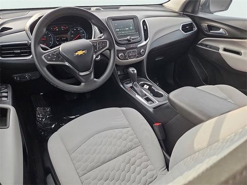 Used 2018 Chevrolet Equinox LS w/ LPO, Cargo Package image 11