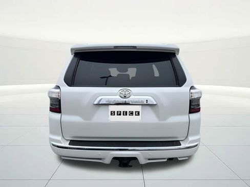 Used 2020 Toyota 4Runner Limited image 5