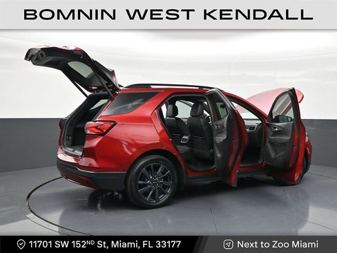 Used 2023 Chevrolet Equinox RS image 29