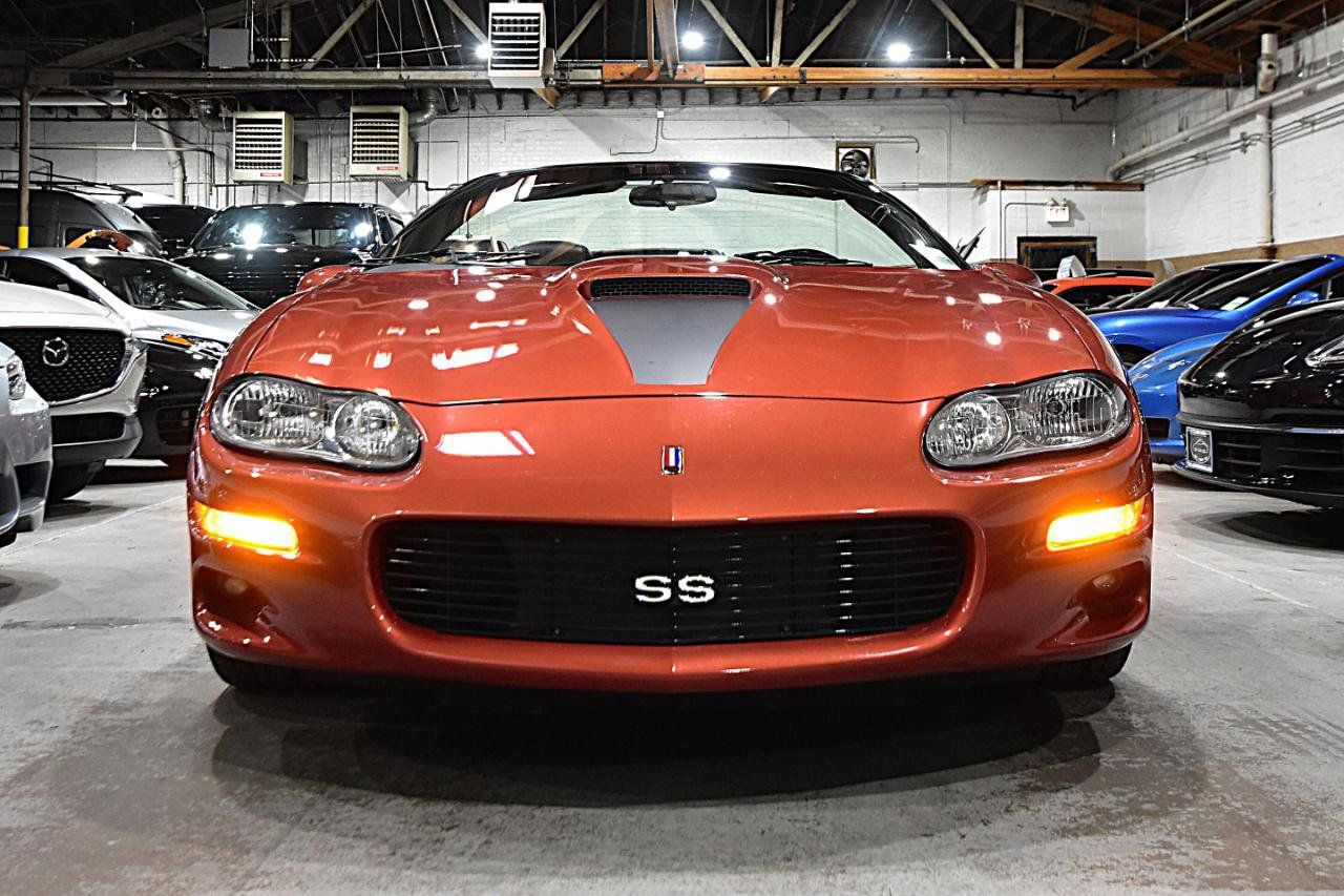 Used 2002 Chevrolet Camaro Z28 w/ SS Performance/Appearance Pkg RWD image 3
