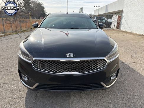 Used 2017 Kia Cadenza Premium w/ Luxury Package image 7