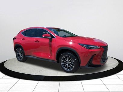 Used 2025 Lexus NX 250 FWD w/ Towing Package (2000 Lbs)