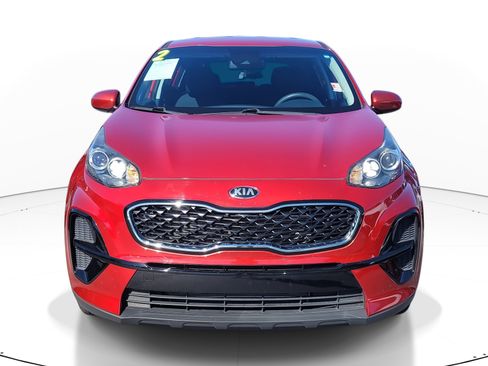 Used 2022 Kia Sportage LX image 2