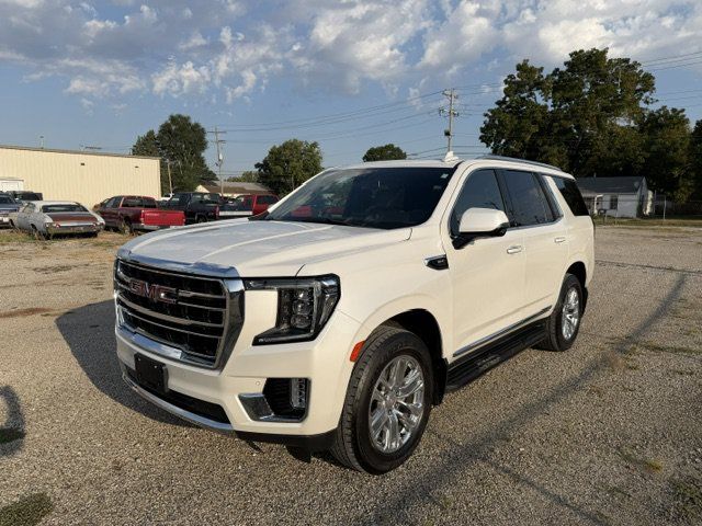 Used 2022 GMC Yukon SLT w/ SLT Premium Package AWD/4WD image 1