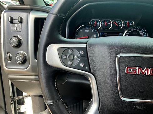 Used 2018 GMC Sierra 1500 SLT AWD/4WD image 13