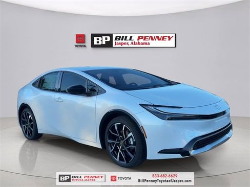 New 2026 Toyota Prius Plug-In Hybrid image 7