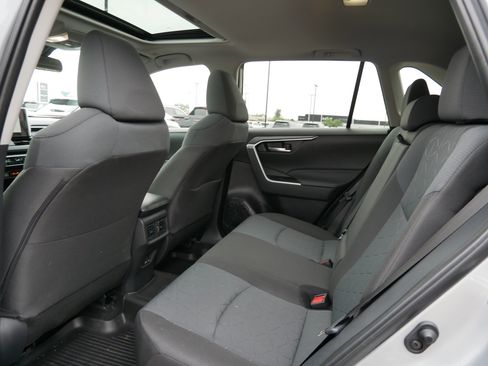 Used 2025 Toyota RAV4 XLE w/ Convenience Package AWD/4WD image 12