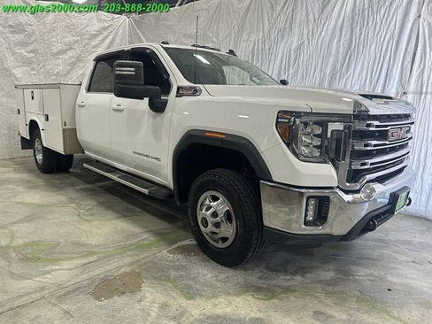 Used 2020 GMC Sierra 3500 SLE w/ SLE Convenience Package AWD/4WD image 2