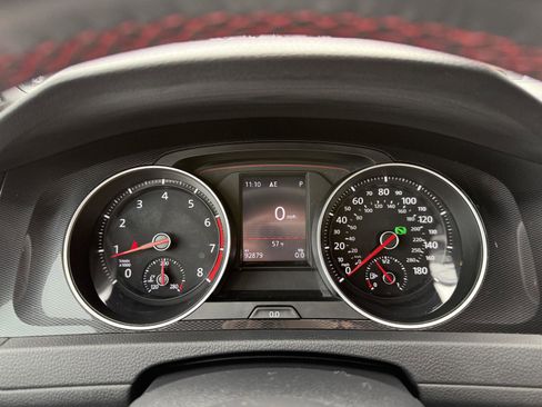 Used 2017 Volkswagen GTI Sport image 20