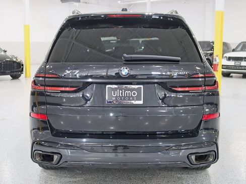 Used 2024 BMW X7 xDrive40i w/ M Sport Package AWD/4WD image 12