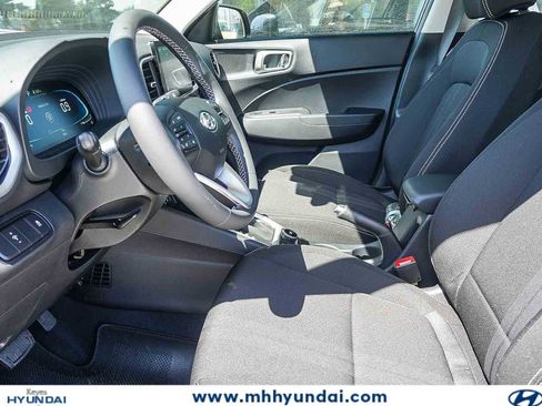 New 2026 Hyundai Venue SEL FWD image 21