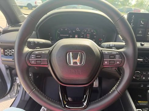 Used 2025 Honda Accord Sport image 8