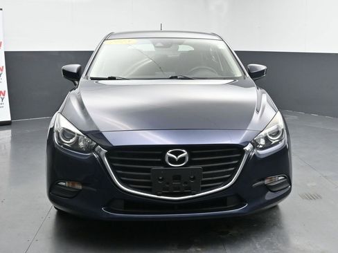 Used 2018 MAZDA MAZDA3 Touring image 3
