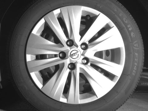 Used 2025 Nissan Sentra S image 14