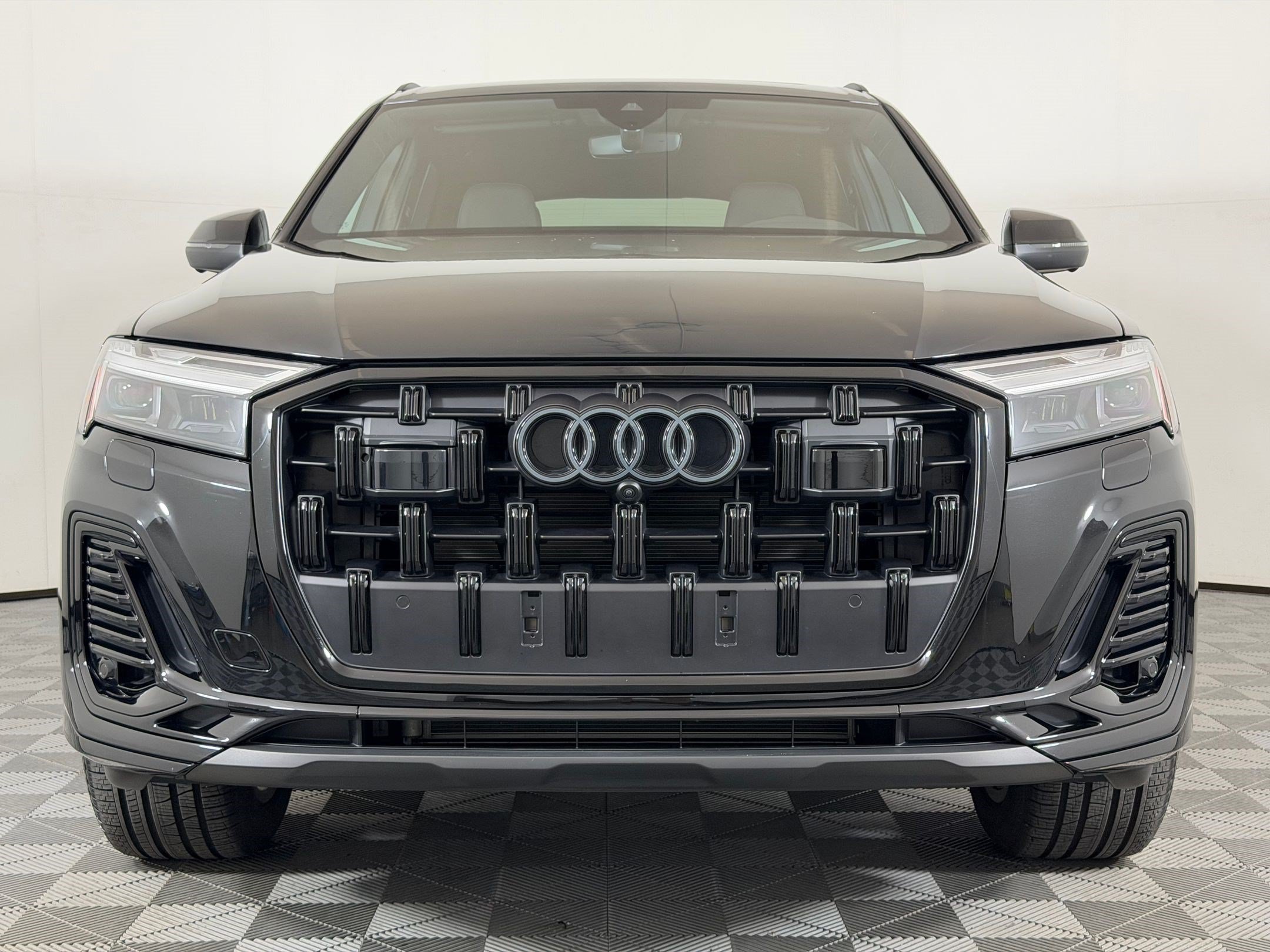 Certified 2026 Audi Q7 2.0T Premium AWD/4WD image 6