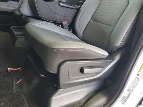 Used 2023 RAM 1500 Big Horn AWD/4WD image 19