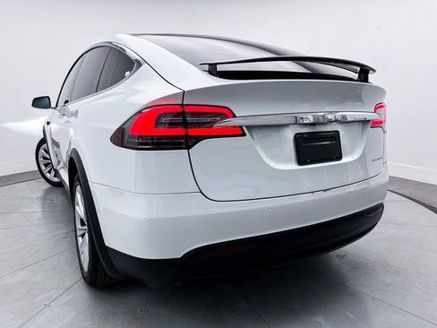 Used 2021 Tesla Model X Long Range image 4