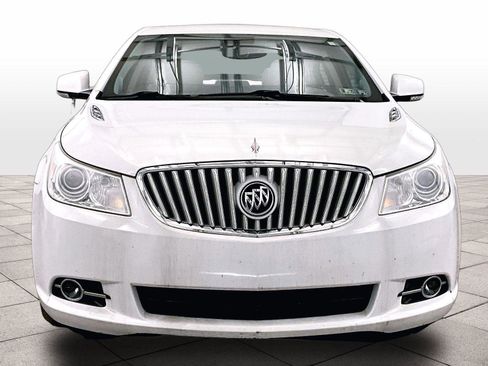 Used 2010 Buick LaCrosse CXL w/ Luxury Package AWD/4WD image 4