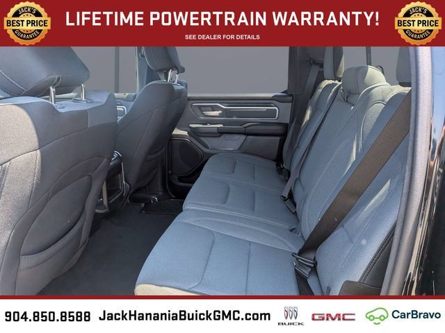 Used 2022 RAM 1500 Big Horn AWD/4WD image 16