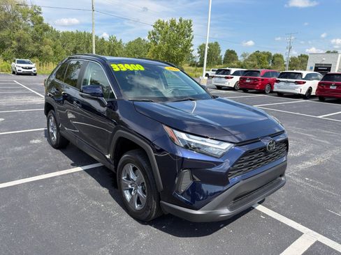 Used 2024 Toyota RAV4 XLE w/ Convenience Package AWD/4WD image 10