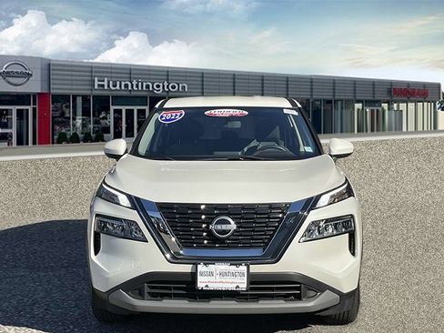 Certified 2023 Nissan Rogue SV image 2