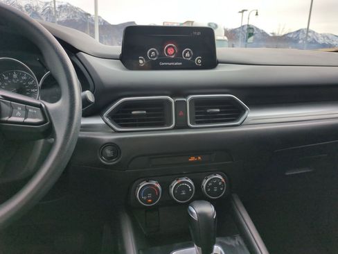 Used 2017 MAZDA CX-5 Sport image 26