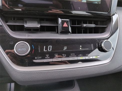 Certified 2025 Toyota Corolla LE image 23