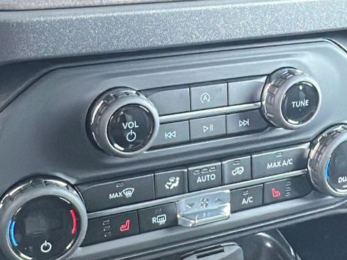 New 2025 Ford Bronco Big Bend image 14