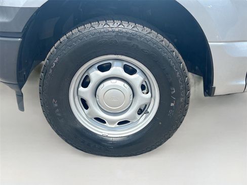 Used 2020 Ford F150 XL w/ Trailer Tow Package image 30