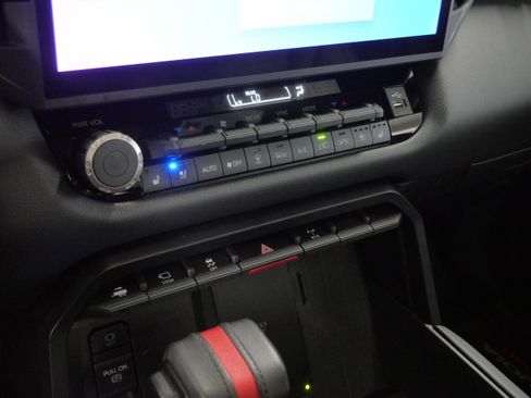 Certified 2026 Toyota Sequoia TRD Pro AWD/4WD image 23