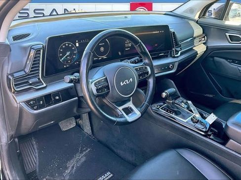 Used 2023 Kia Sportage SX image 14