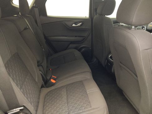 Used 2020 Chevrolet Blazer LT FWD image 19