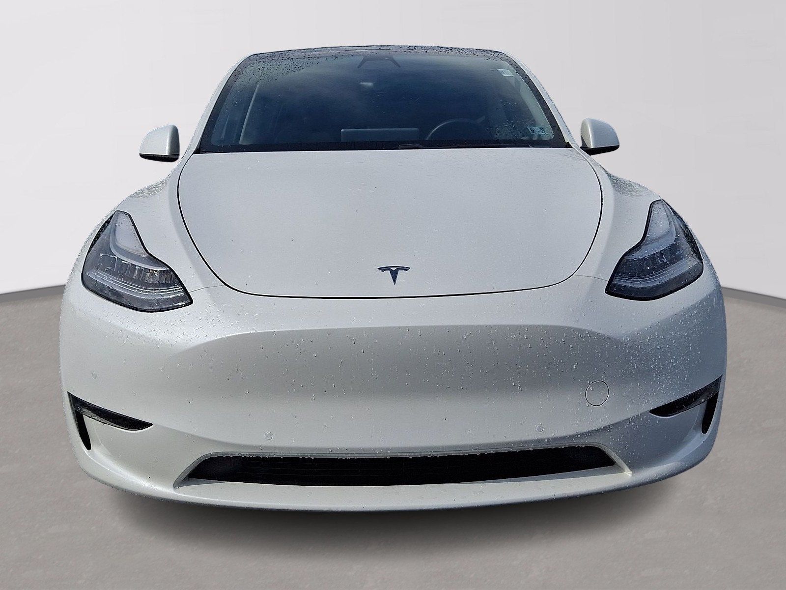 Used 2021 Tesla Model Y Long Range AWD/4WD image 2