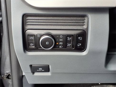 New 2026 Ford F250 XLT w/ XLT Premium Package image 12