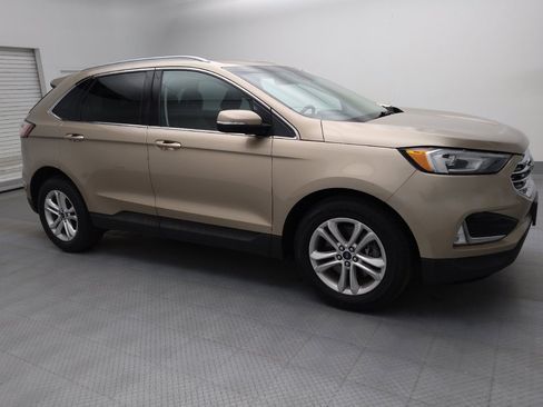 Used 2020 Ford Edge SEL w/ Convenience Package image 11