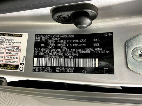 Used 2016 Toyota 4Runner Limited AWD/4WD image 17