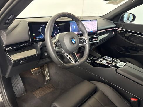 Certified 2026 BMW 530i w/ M Sport Package RWD image 24