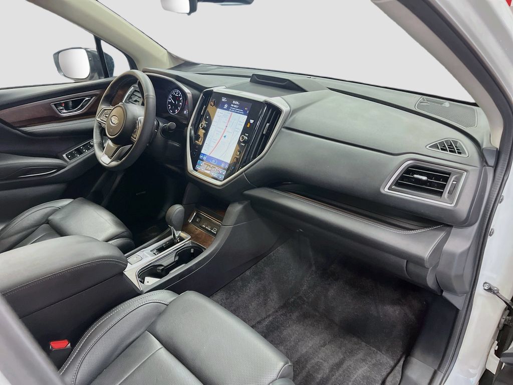 Used 2025 Subaru Ascent Touring AWD/4WD image 32