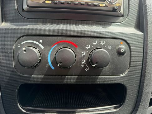 Used 2005 Dodge Ram 2500 Truck ST w/ Trailer Tow Group AWD/4WD image 19