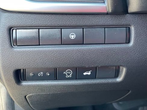 Certified 2021 Nissan Rogue SV w/ Premium Package AWD/4WD image 12