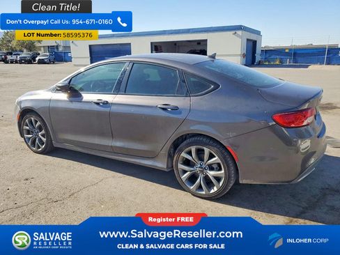 Used 2015 Chrysler 200 S w/ Navigation & Sound Group I FWD image 3