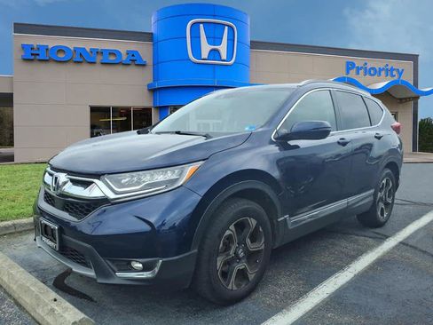 Used 2018 Honda CR-V Touring image 1