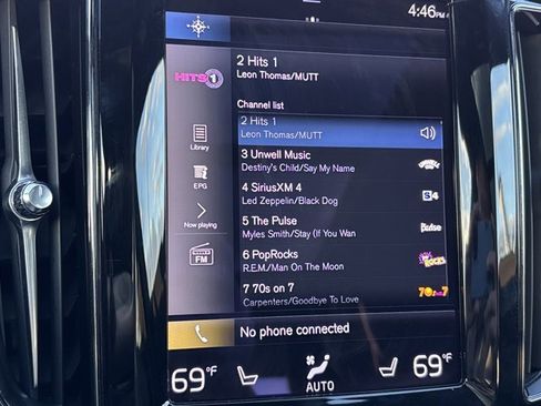 Used 2021 Volvo XC60 T5 R-Design w/ Advanced Package image 32