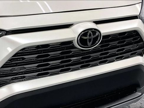 Used 2020 Toyota RAV4 Limited w/ All Weather Liner Package AWD/4WD image 30